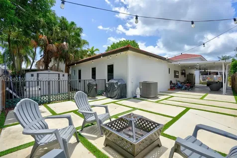 21462 SW 91st Avenue Cutler Bay FL 33189