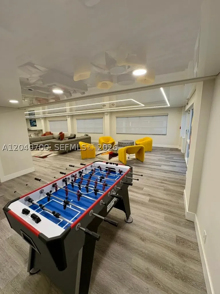 340 Sunset Drive Fort Lauderdale FL 33301