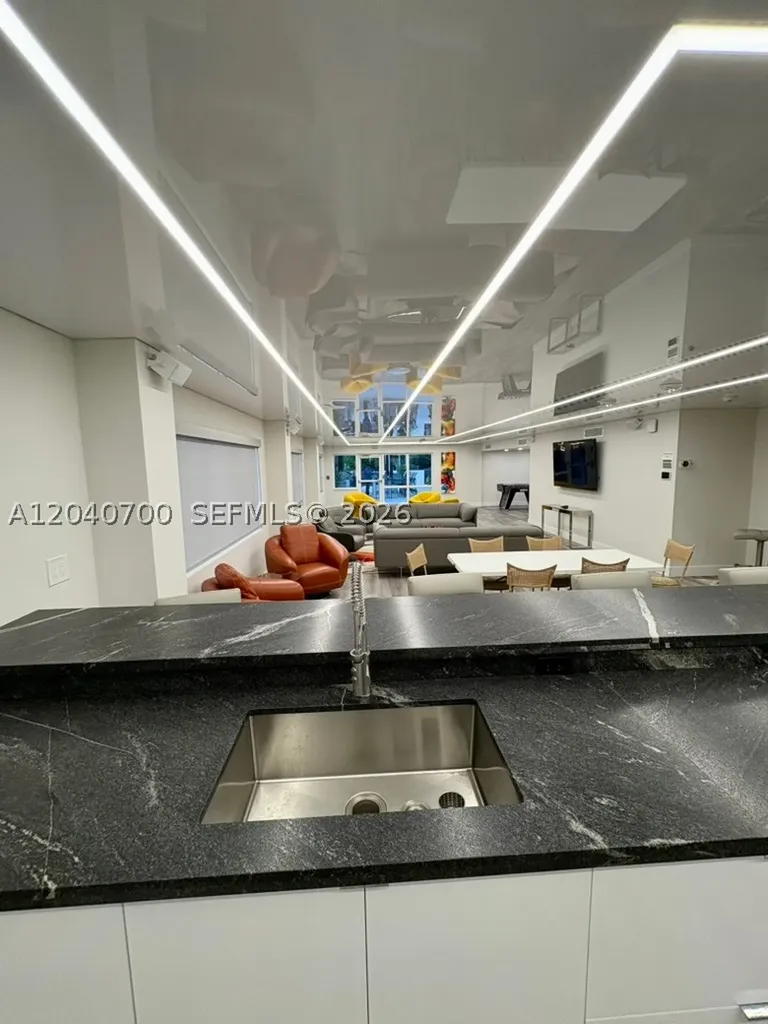340 Sunset Drive Fort Lauderdale FL 33301