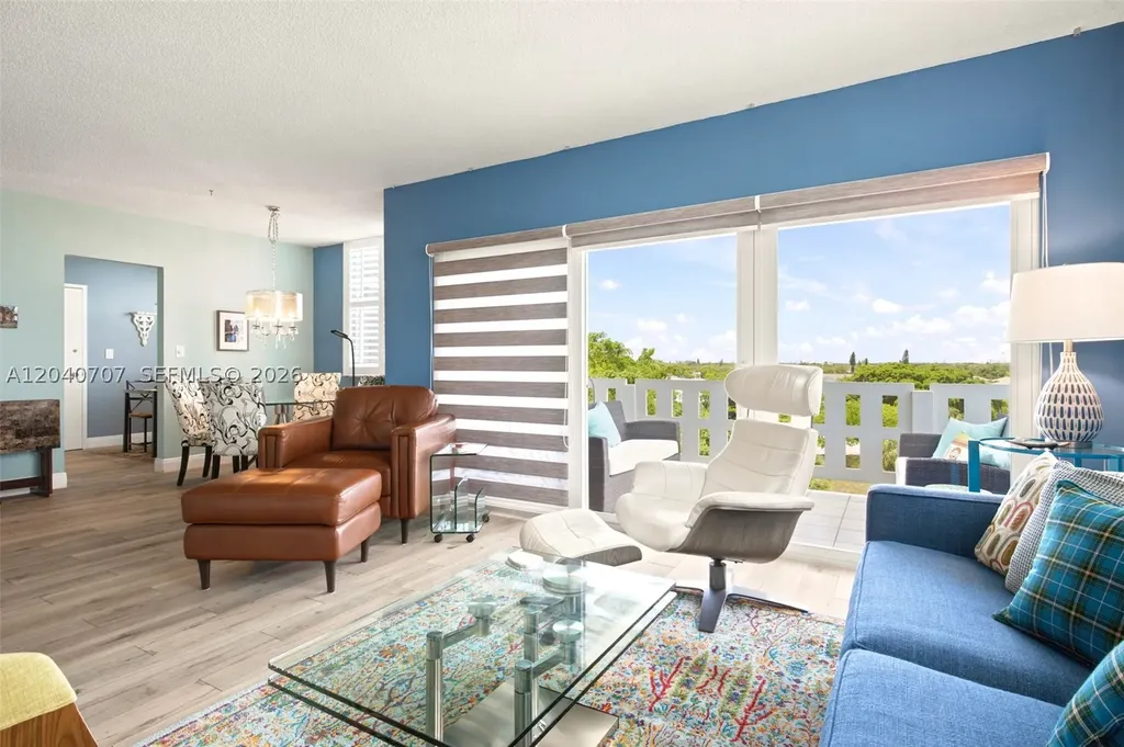 4350 Hillcrest Drive Hollywood FL 33021