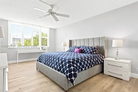 4350 Hillcrest Drive Hollywood FL 33021