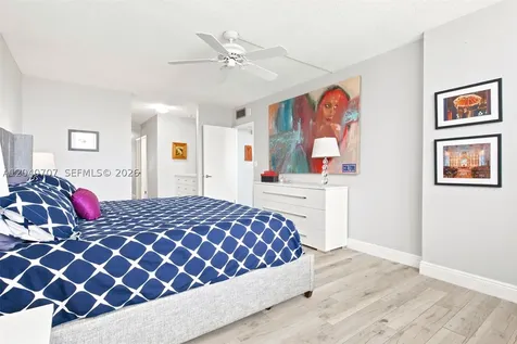 4350 Hillcrest Drive Hollywood FL 33021