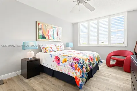 4350 Hillcrest Drive Hollywood FL 33021