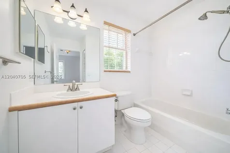 1125 Butternut Lane Hollywood FL 33019