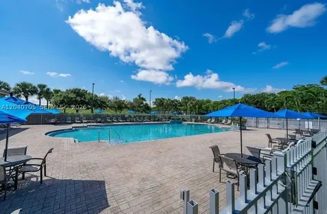 1125 Butternut Lane Hollywood FL 33019