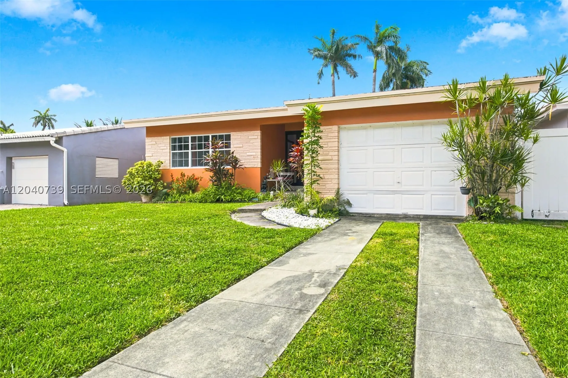 1222 Hollywood Boulevard Hollywood FL 33019