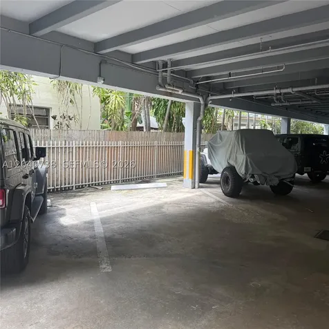 344 Meridian Avenue Miami Beach FL 33139