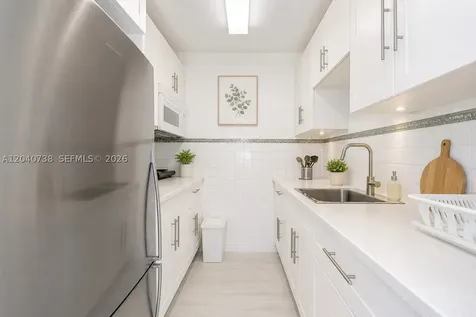 344 Meridian Avenue Miami Beach FL 33139