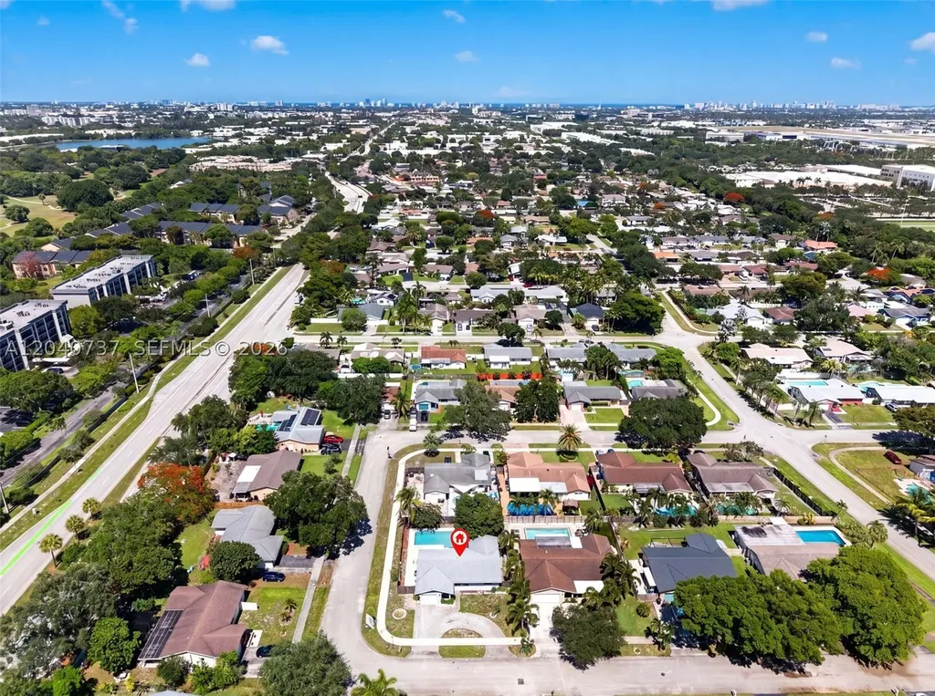 6848 NW 27th Way Fort Lauderdale FL 33309