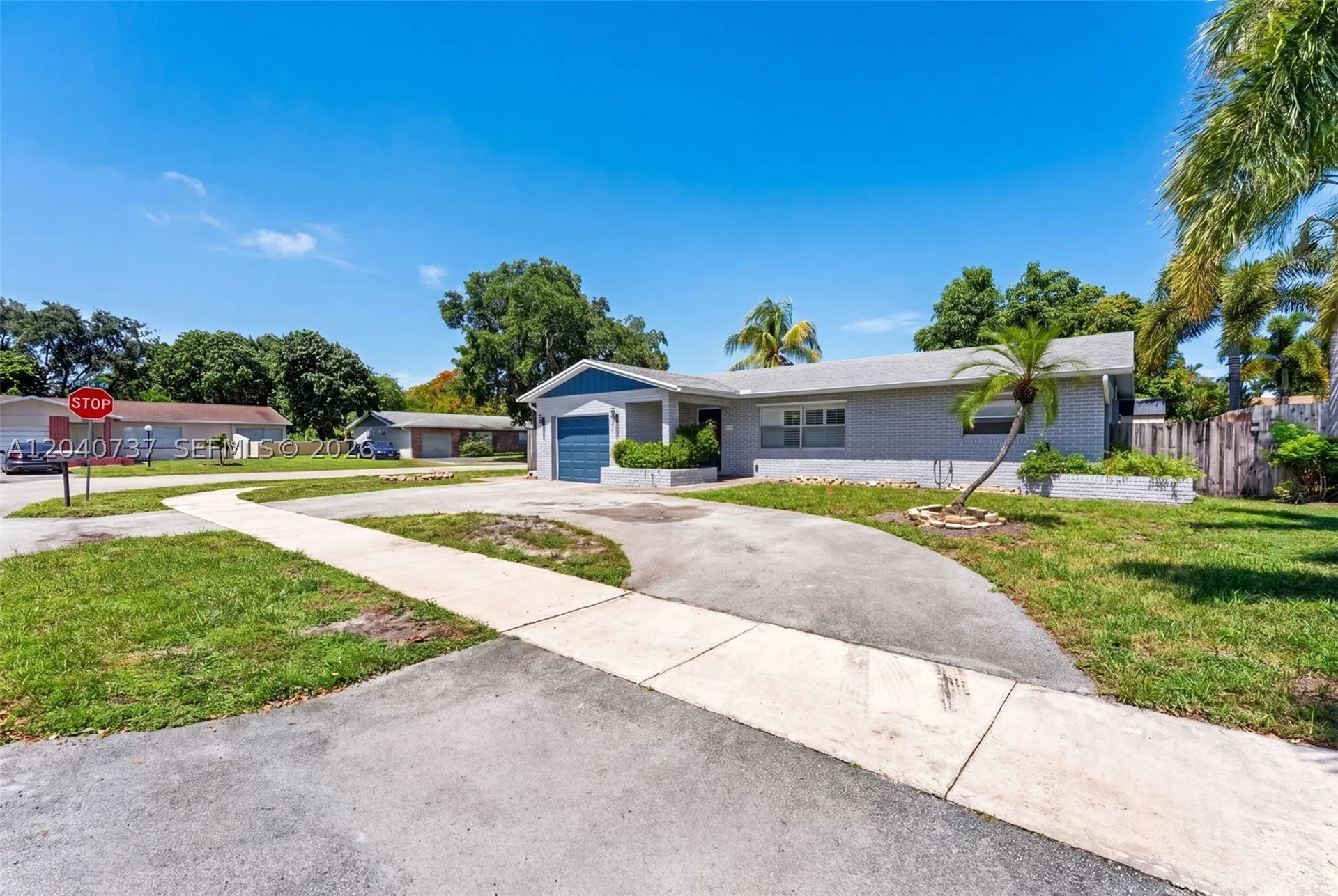 6848 NW 27th Way Fort Lauderdale FL 33309