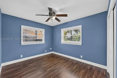 6848 NW 27th Way Fort Lauderdale FL 33309
