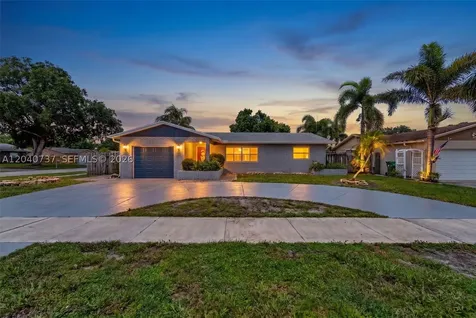 6848 NW 27th Way Fort Lauderdale FL 33309