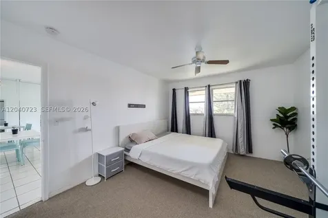 2880 NE 203rd Street Aventura FL 33180