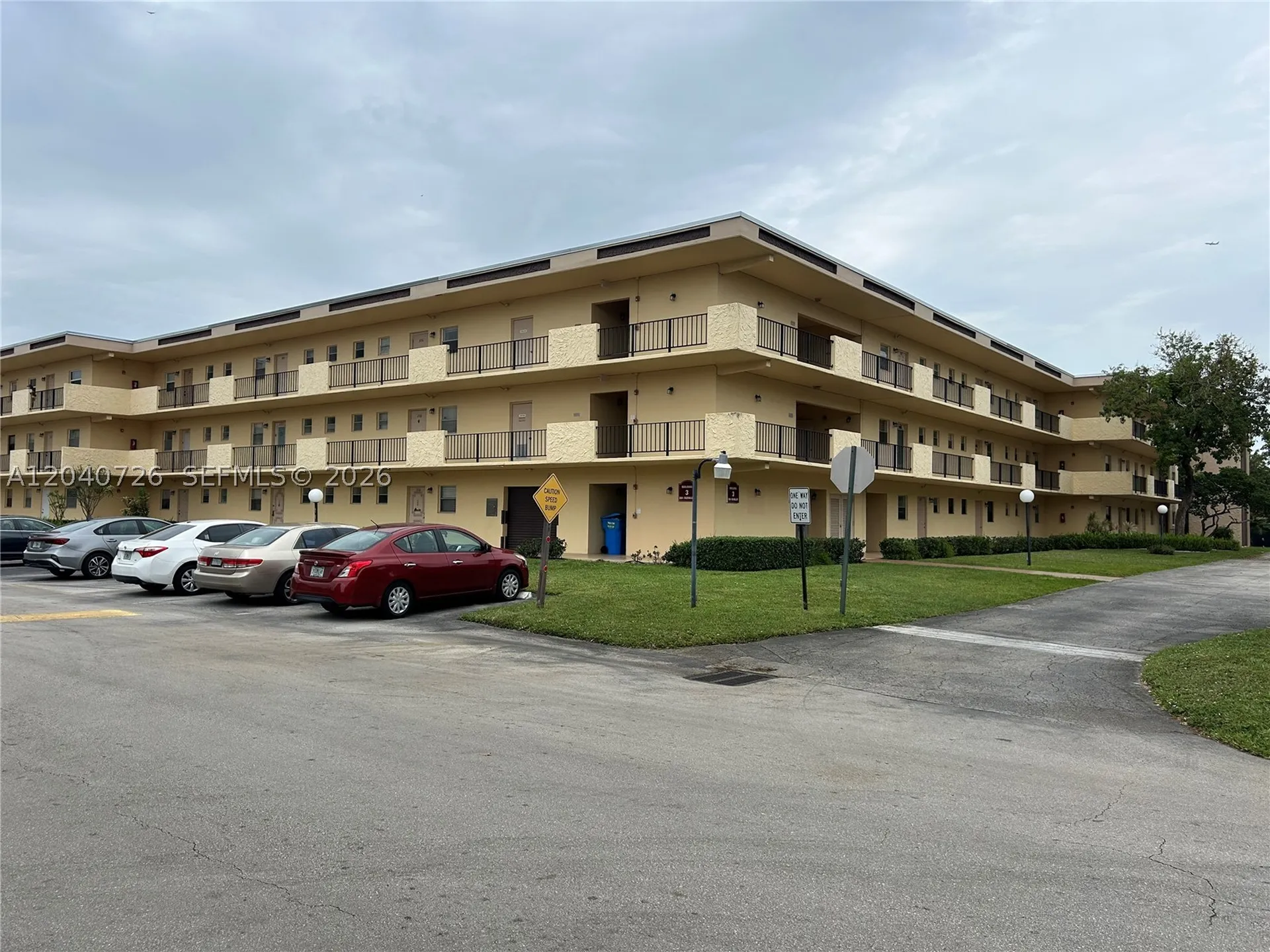 100 Berkley Road Hollywood FL 33024