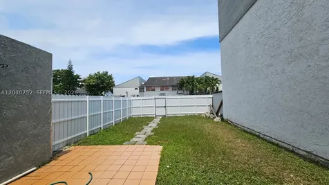 8460 SW 156th Place Miami FL 33193