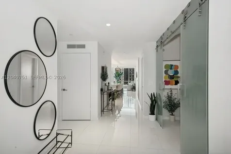 851 NE 1st Avenue Miami FL 33132