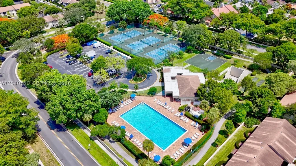 104 Gardens Drive Pompano Beach FL 33069