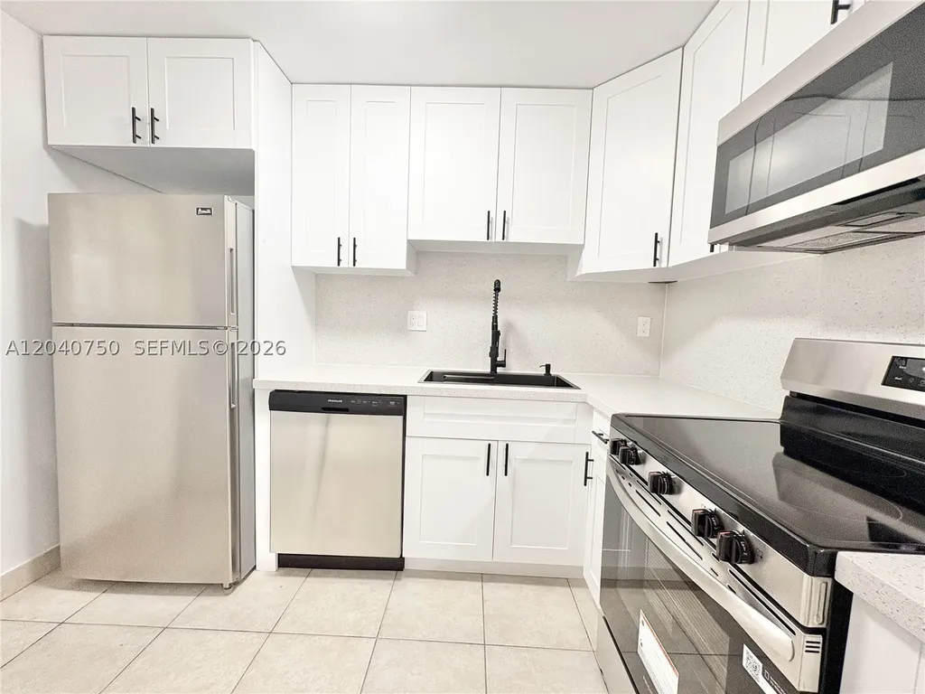 104 Gardens Drive Pompano Beach FL 33069