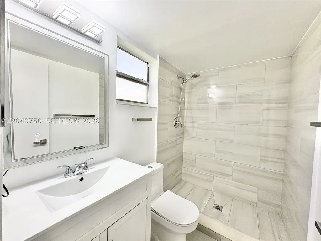 104 Gardens Drive Pompano Beach FL 33069
