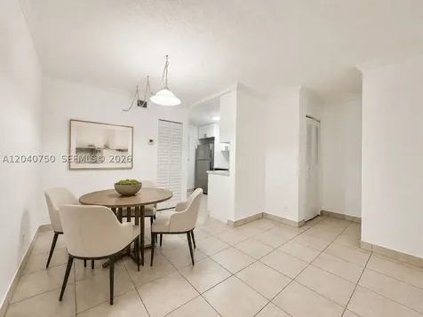 104 Gardens Drive Pompano Beach FL 33069