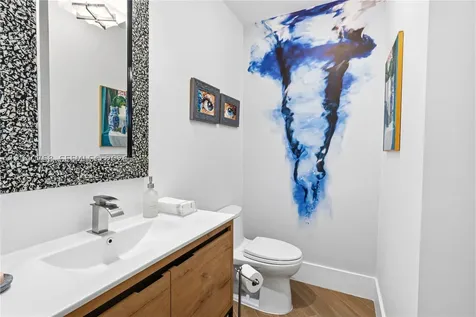 16400 Collins Avenue Sunny Isles Beach FL 33160