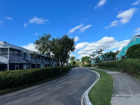 2604 SE 21 Street Homestead FL 33035