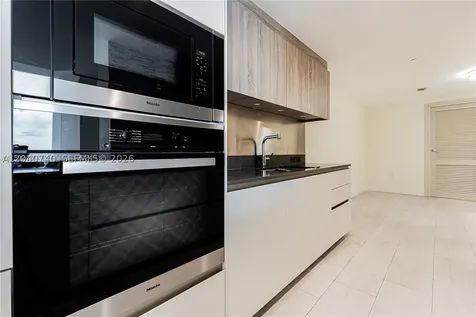 1000 Brickell Plaza Miami FL 33131