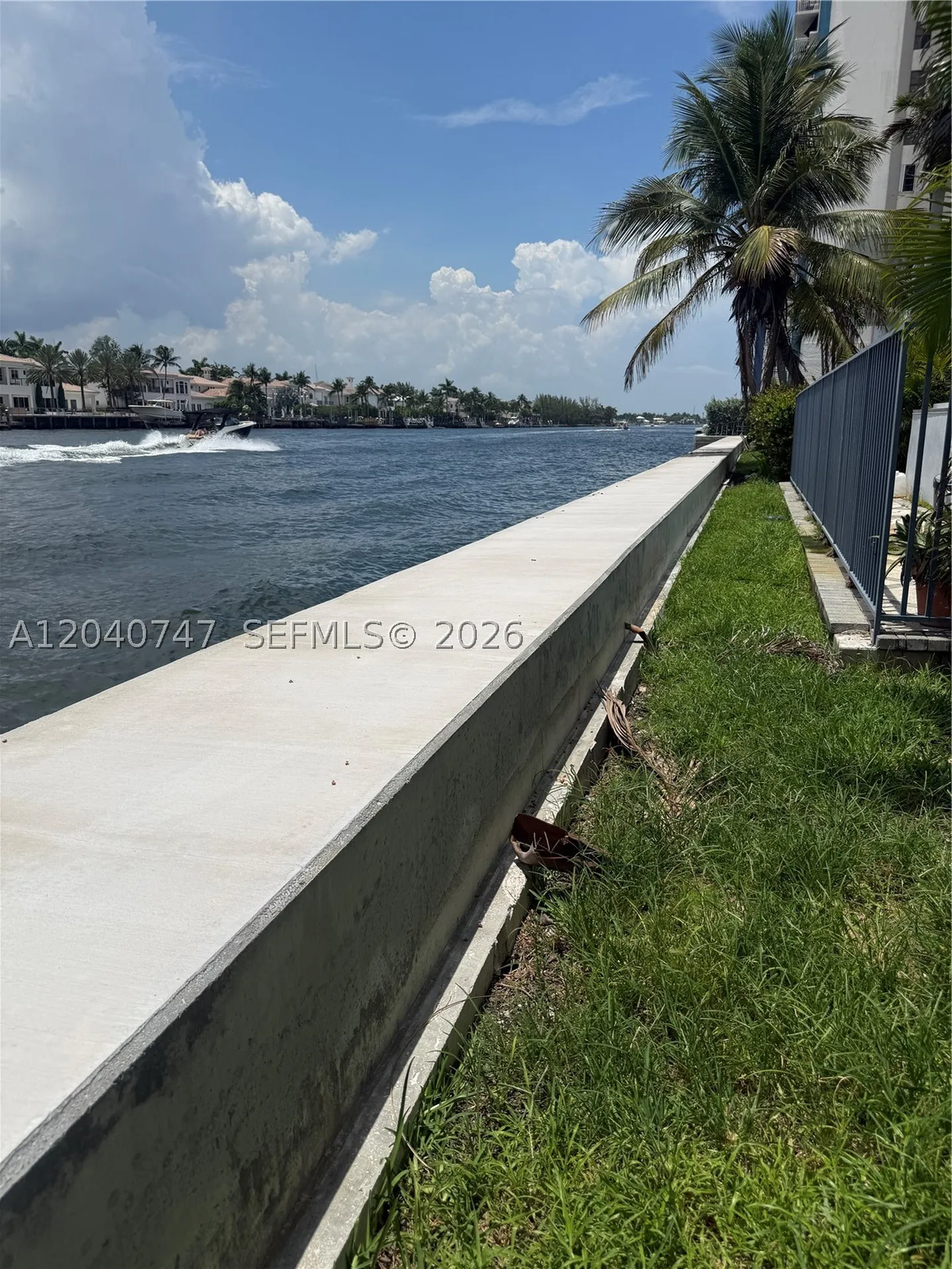 Hollywood FL 33019