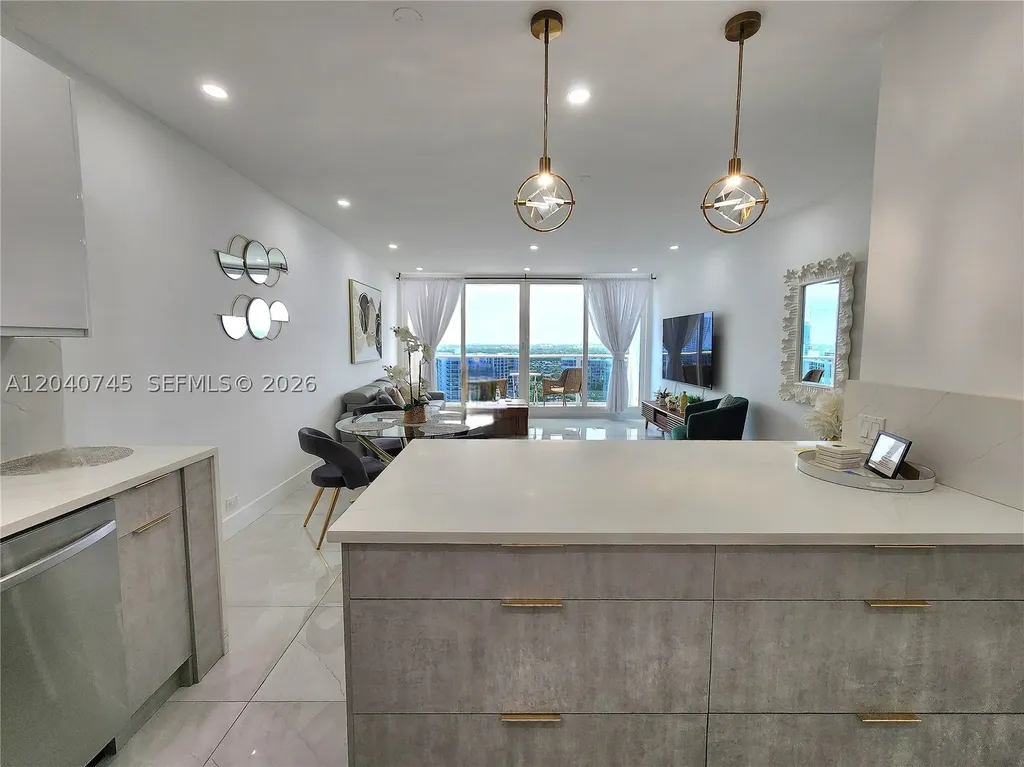 3505 S Ocean Drive Hollywood FL 33019