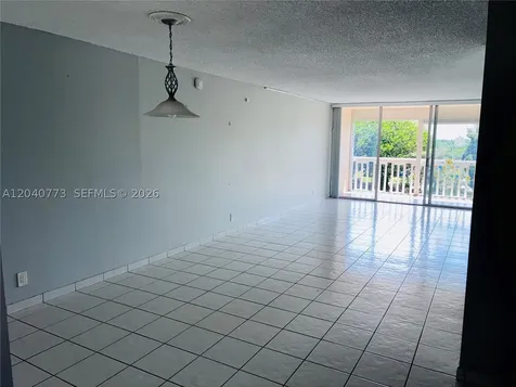 7011 Environ Boulevard Lauderhill FL 33319