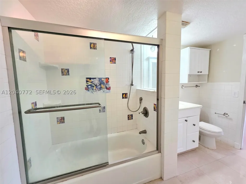1400 NE 57th Court Fort Lauderdale FL 33334