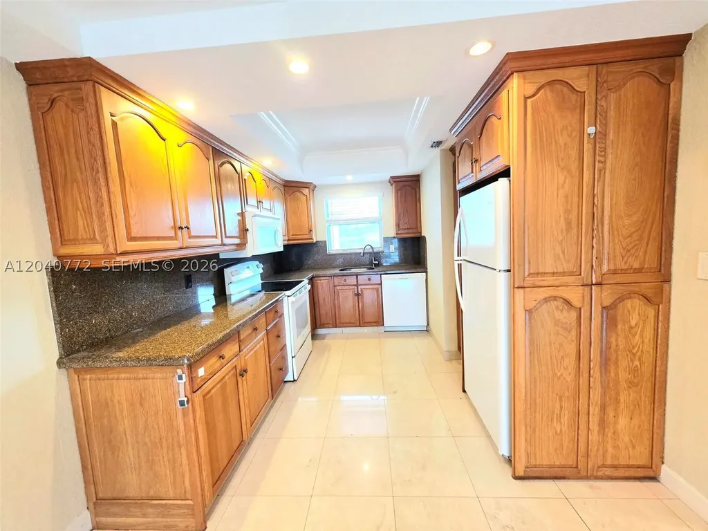 1400 NE 57th Court Fort Lauderdale FL 33334