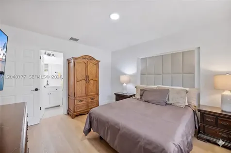 9241 SW 183rd Terrace Palmetto Bay FL 33157
