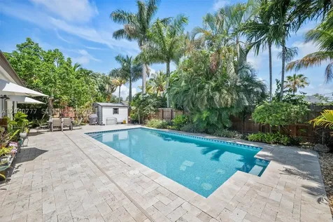 9241 SW 183rd Terrace Palmetto Bay FL 33157