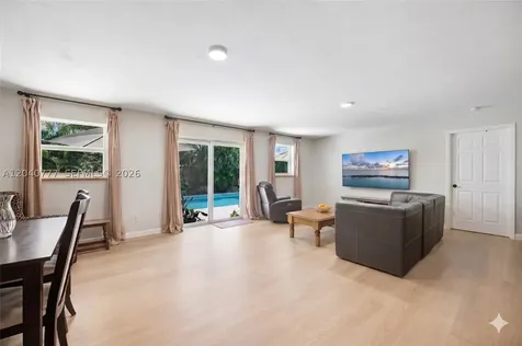 9241 SW 183rd Terrace Palmetto Bay FL 33157