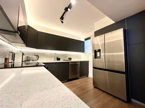 6820 Indian Creek Drive Miami Beach FL 33141