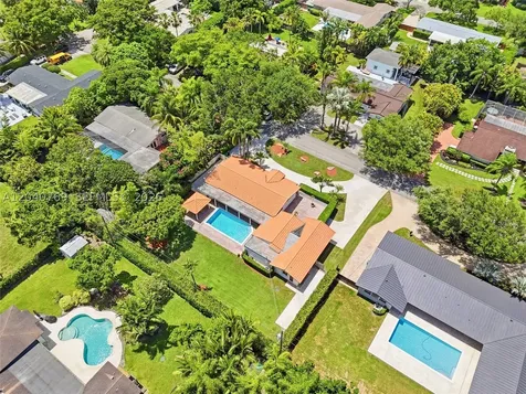 8240 SW 150 Drive Palmetto Bay FL 33158