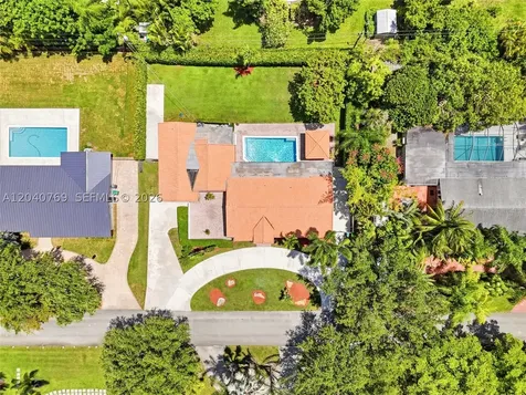 8240 SW 150 Drive Palmetto Bay FL 33158
