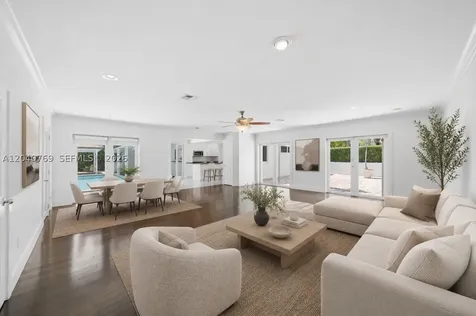 8240 SW 150 Drive Palmetto Bay FL 33158