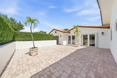 8240 SW 150 Drive Palmetto Bay FL 33158