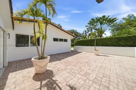 8240 SW 150 Drive Palmetto Bay FL 33158