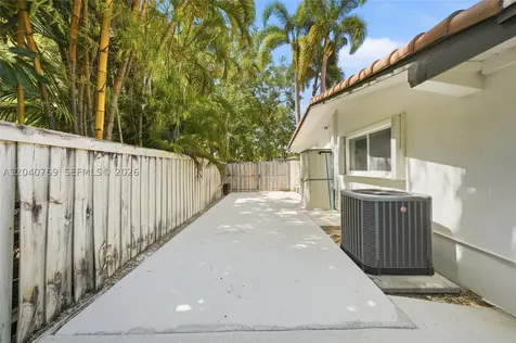 8240 SW 150 Drive Palmetto Bay FL 33158