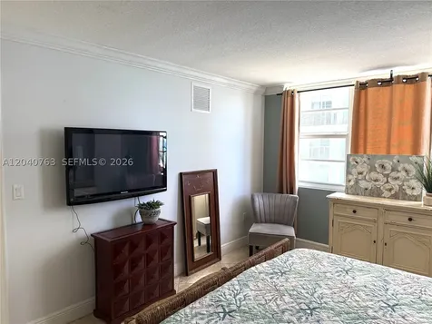 6917 Collins Avenue Miami Beach FL 33141