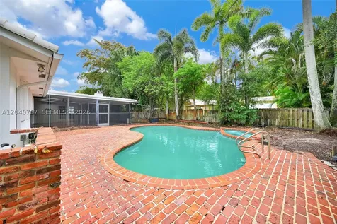 600 Petunia Drive Plantation FL 33317