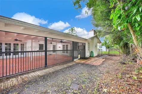 600 Petunia Drive Plantation FL 33317