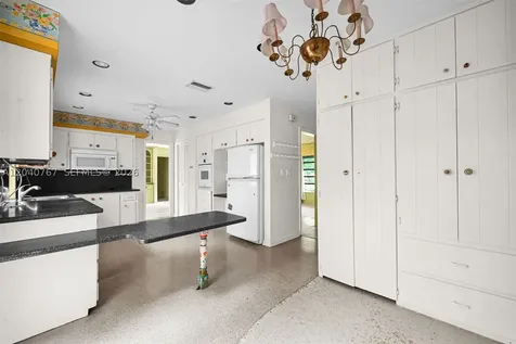 600 Petunia Drive Plantation FL 33317