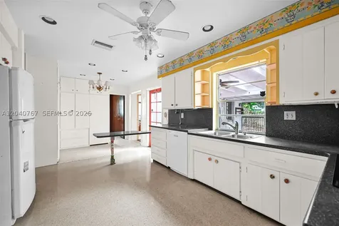 600 Petunia Drive Plantation FL 33317