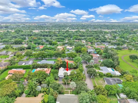 600 Petunia Drive Plantation FL 33317
