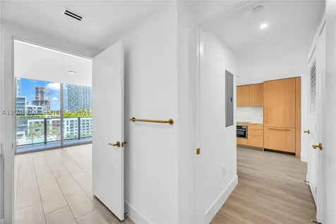 90 NE 32nd Miami FL 33127