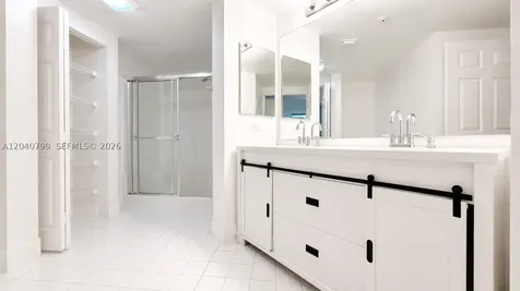 17150 N Bay Road Sunny Isles Beach FL 33160